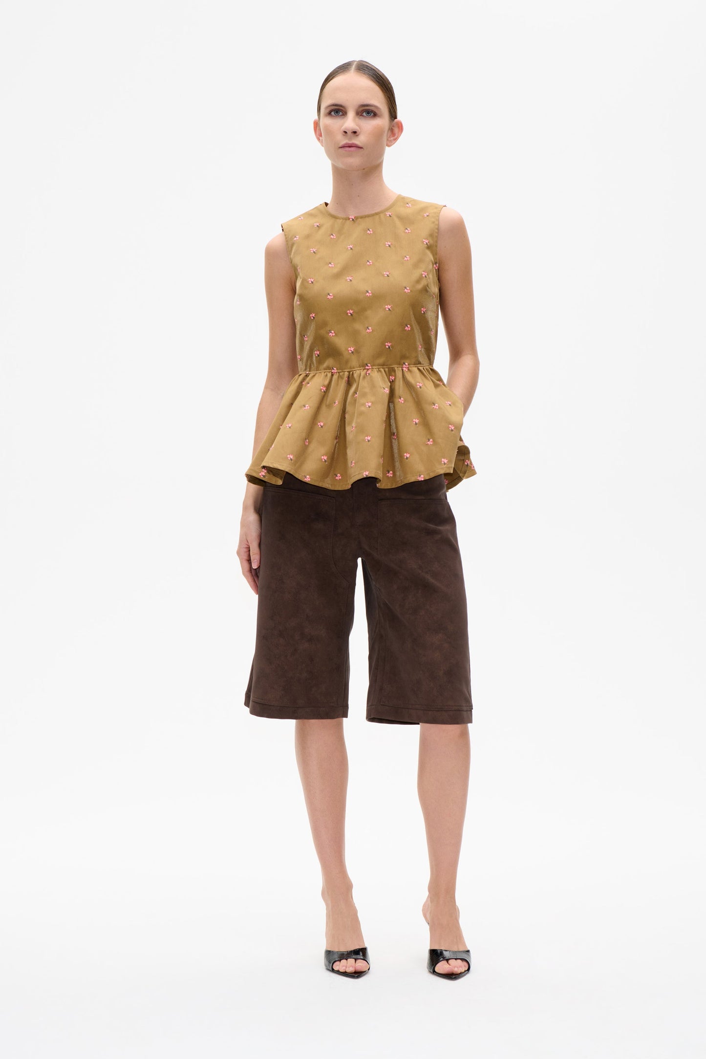 Marlen Top - Brown Rose Flower