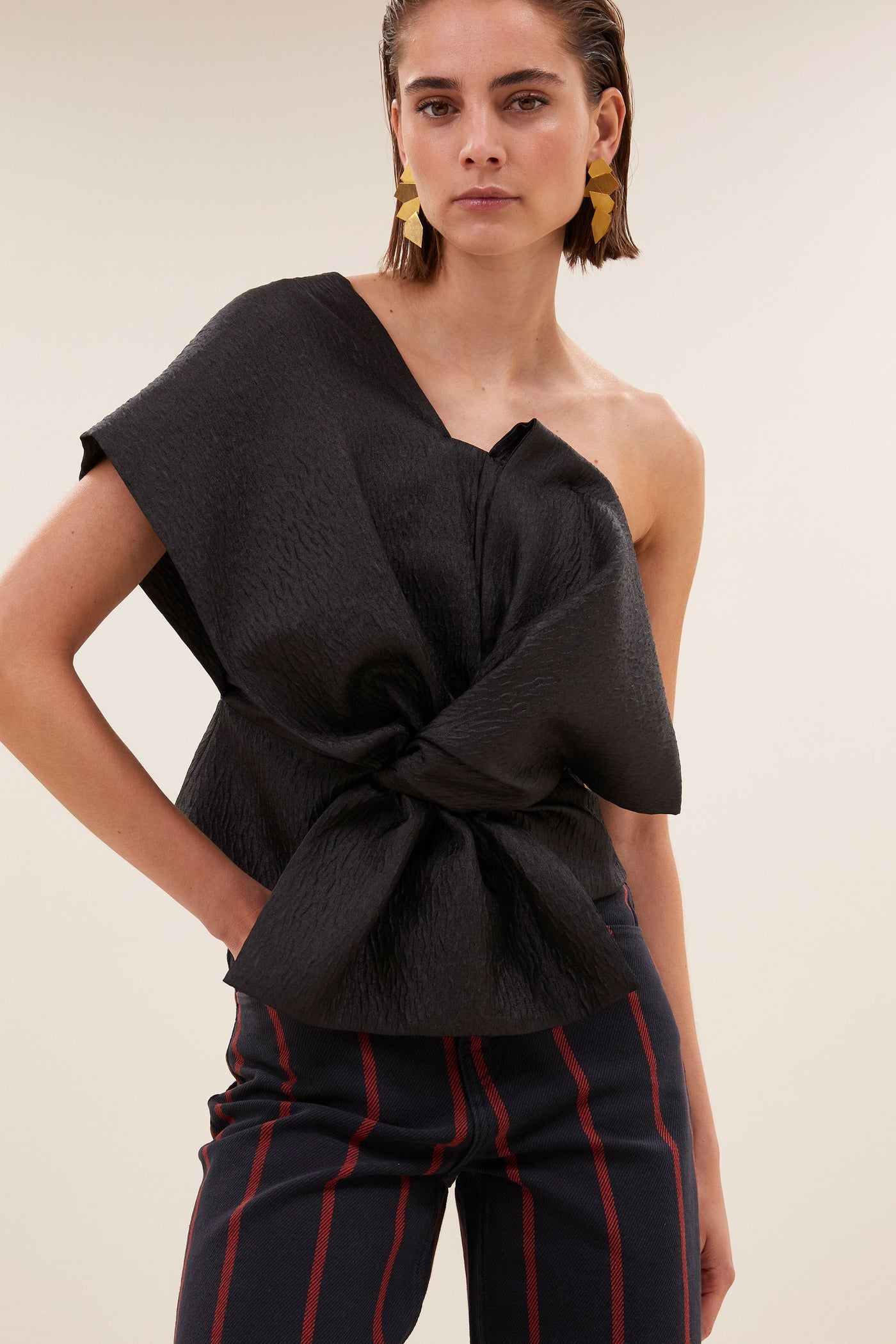 Jula Bubble Top - Jet Black