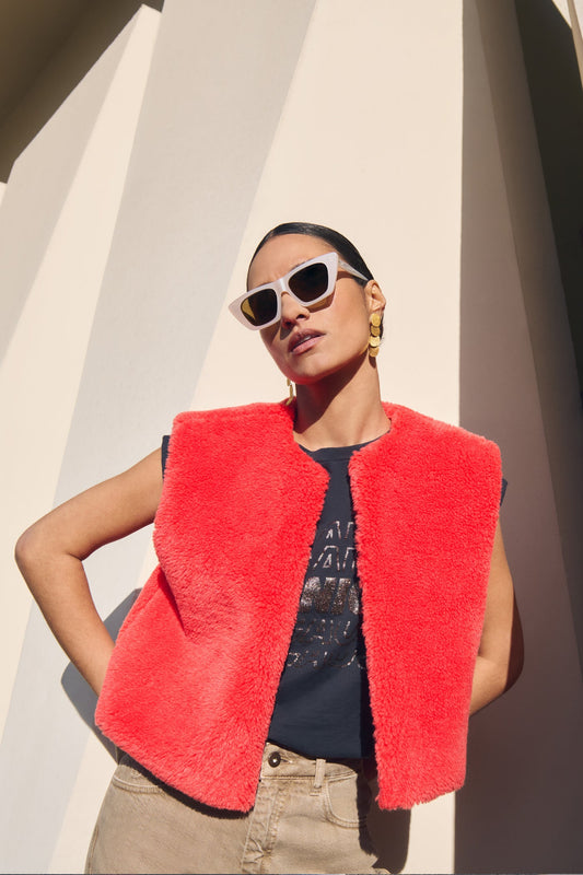 Wolly Red Gilet - Poppy red