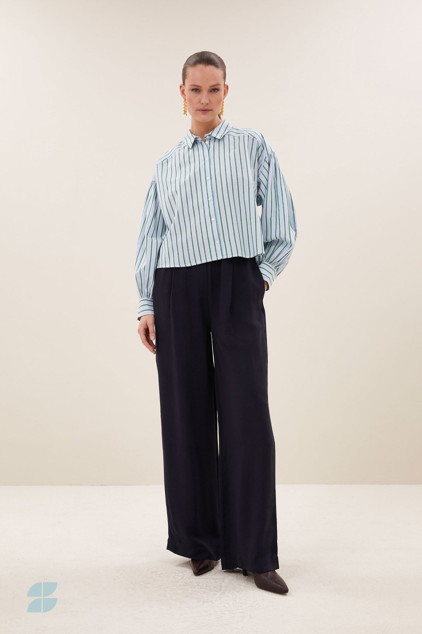 Sarah Short Blouse - Green Sea Stripe