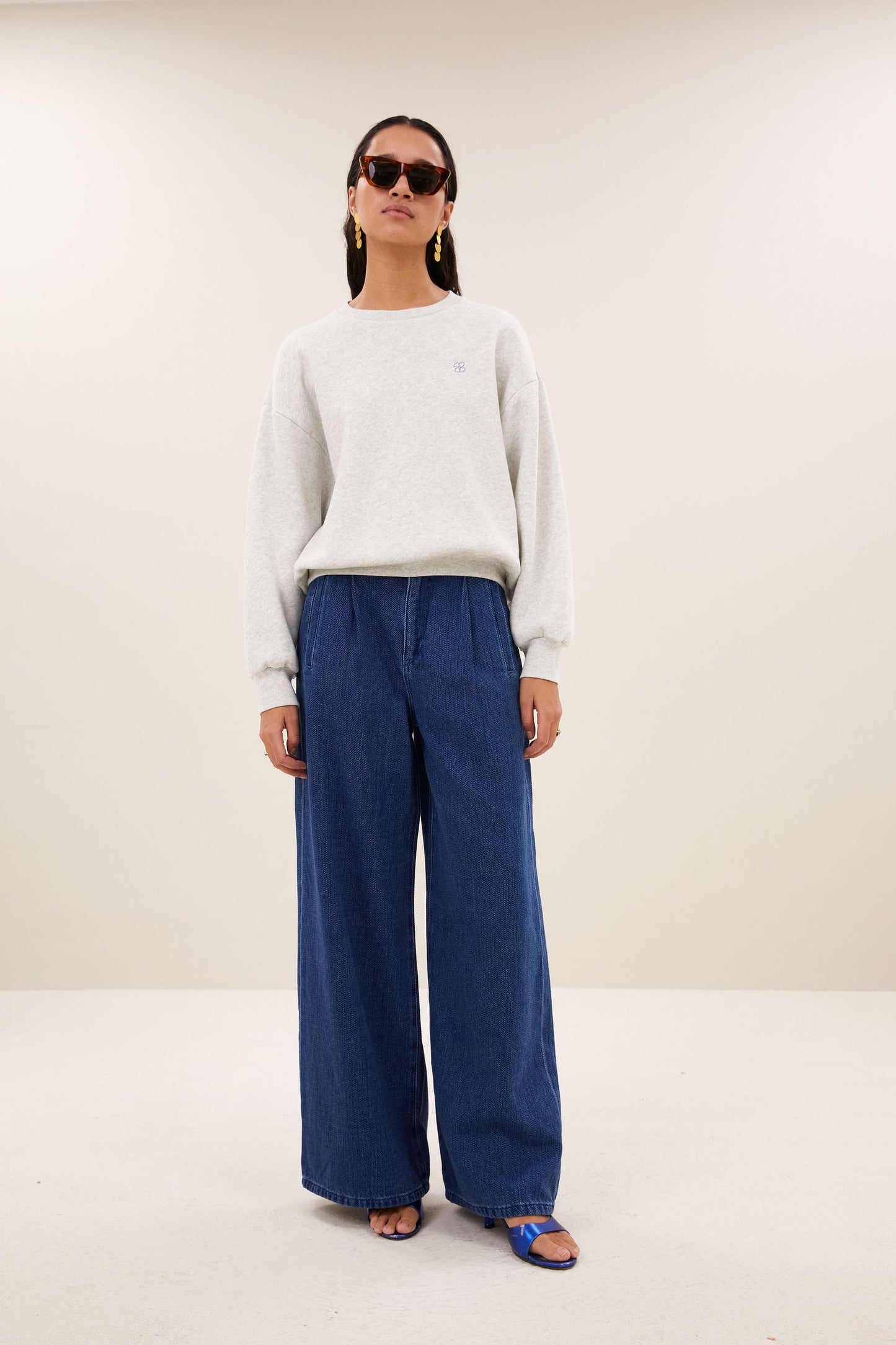 Lili Amor Sweater - Light Grey Melee
