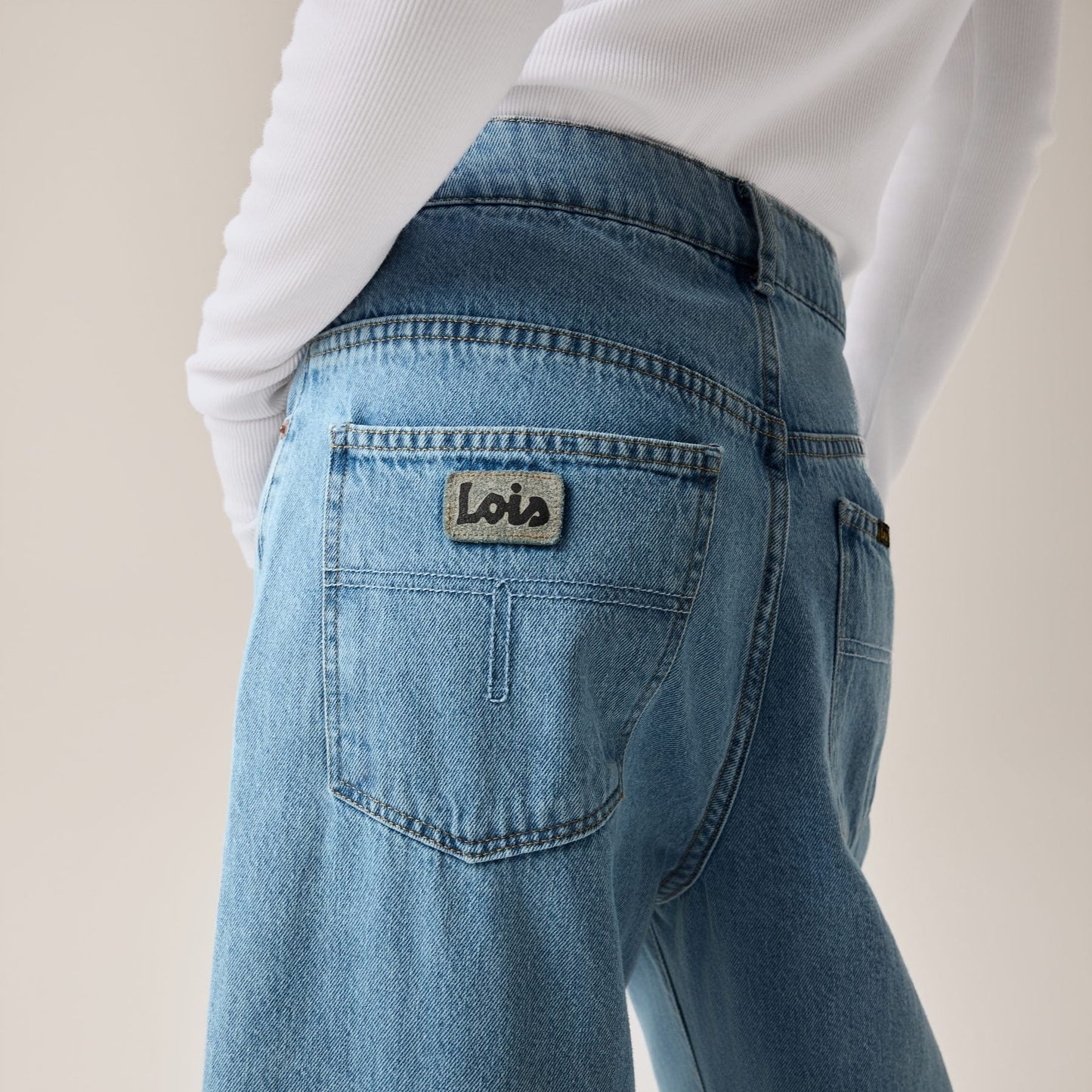 Dali - Bleach Frayed