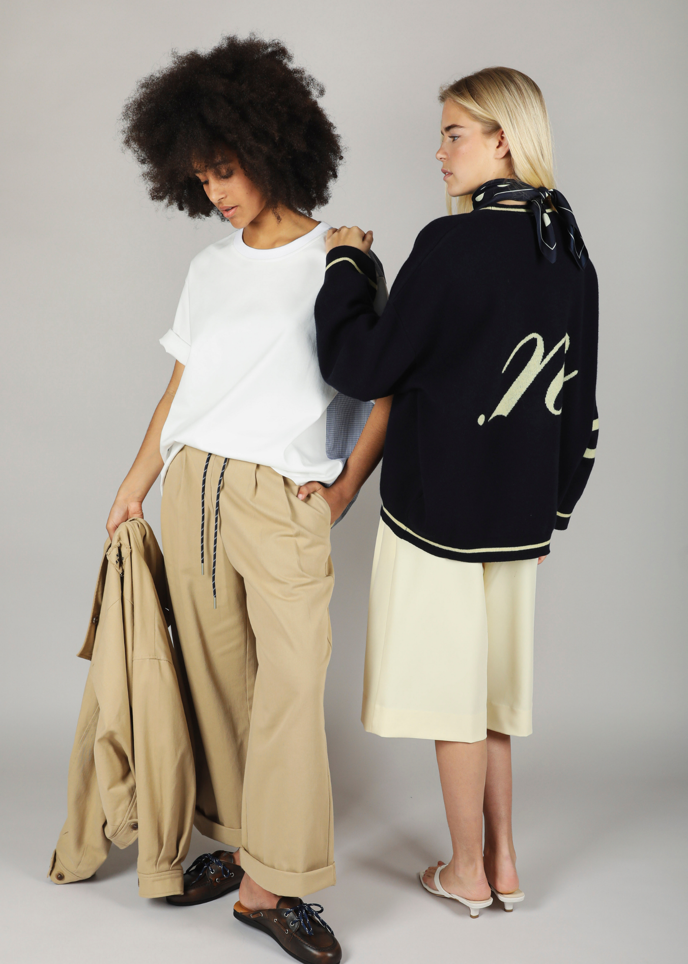 Benny Cardigan - Butter Yellow / Navy