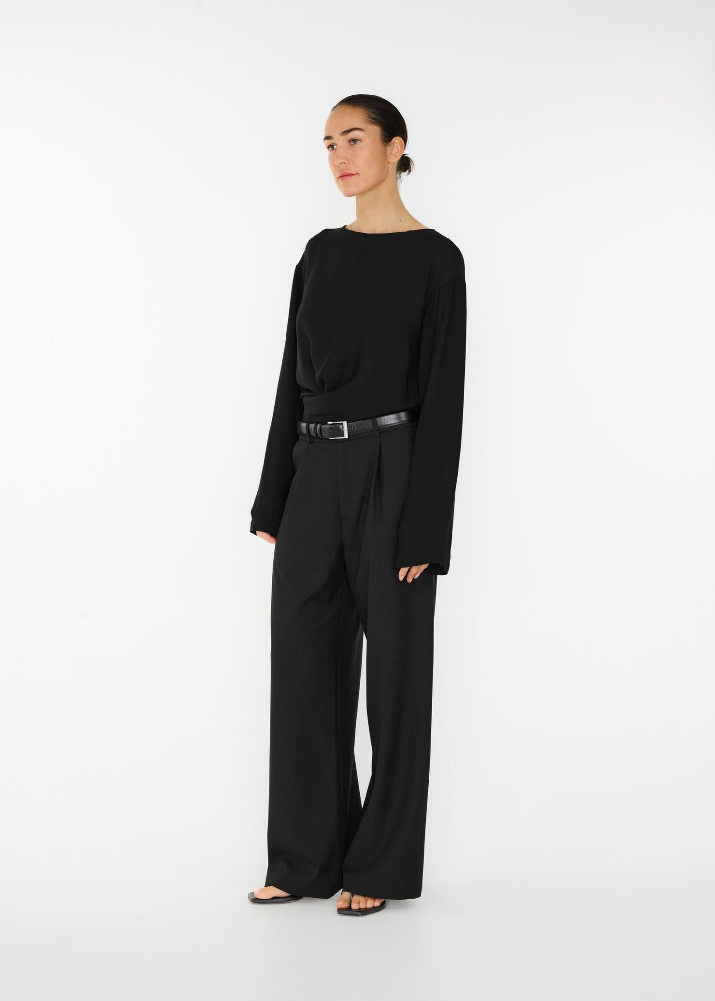 Celyn longsleeve -  Black