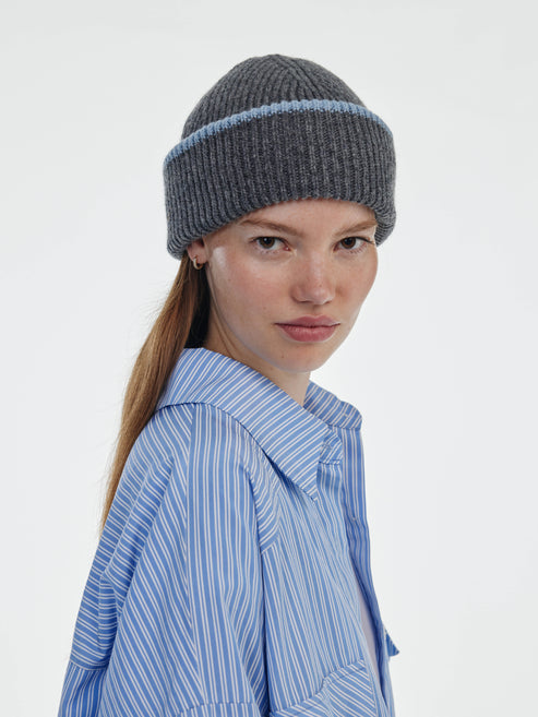 Soft Wool Tied Bonnet Hat - Dark Grey / Soft Blue