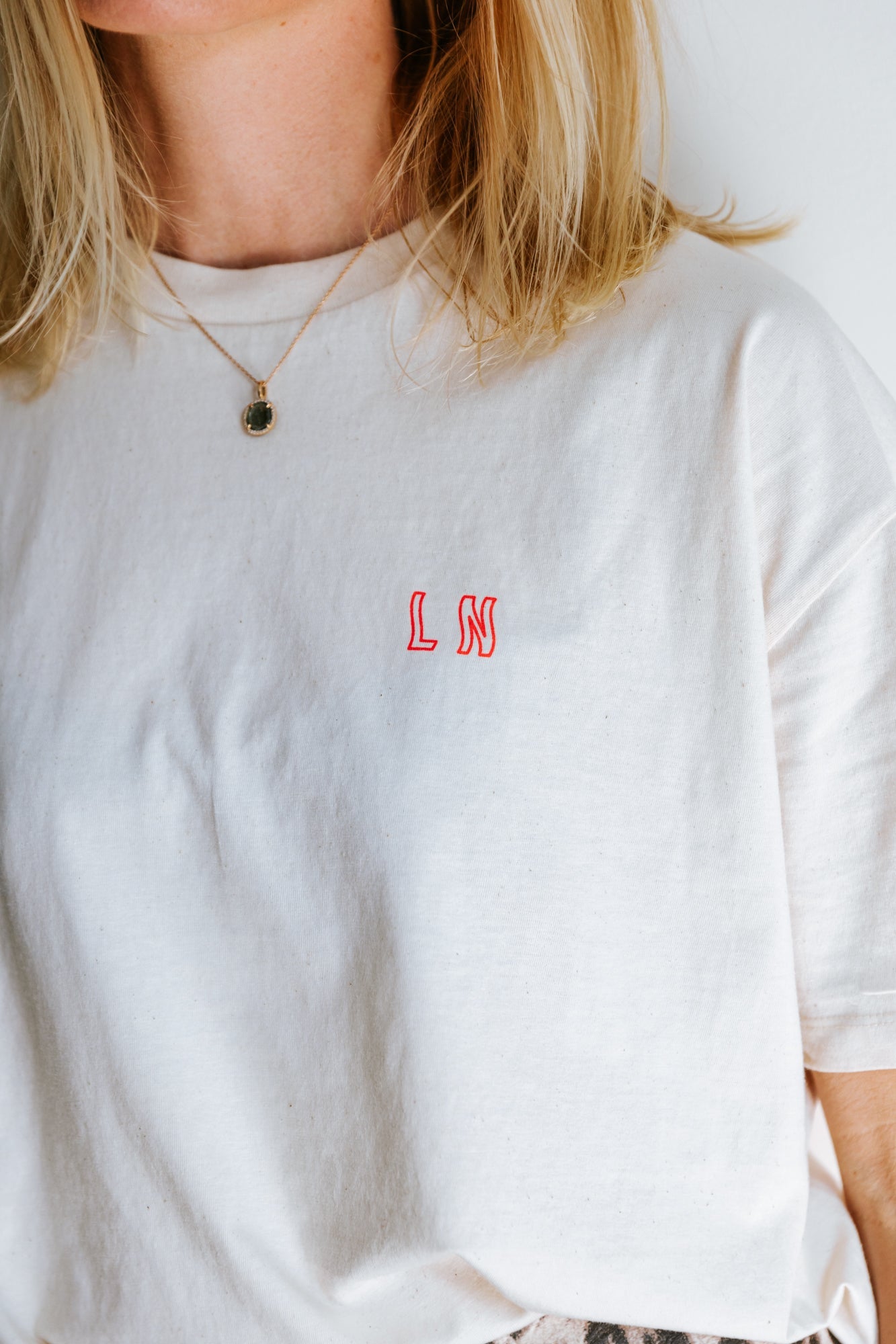 It Comes In Waves - Cream/Neon
