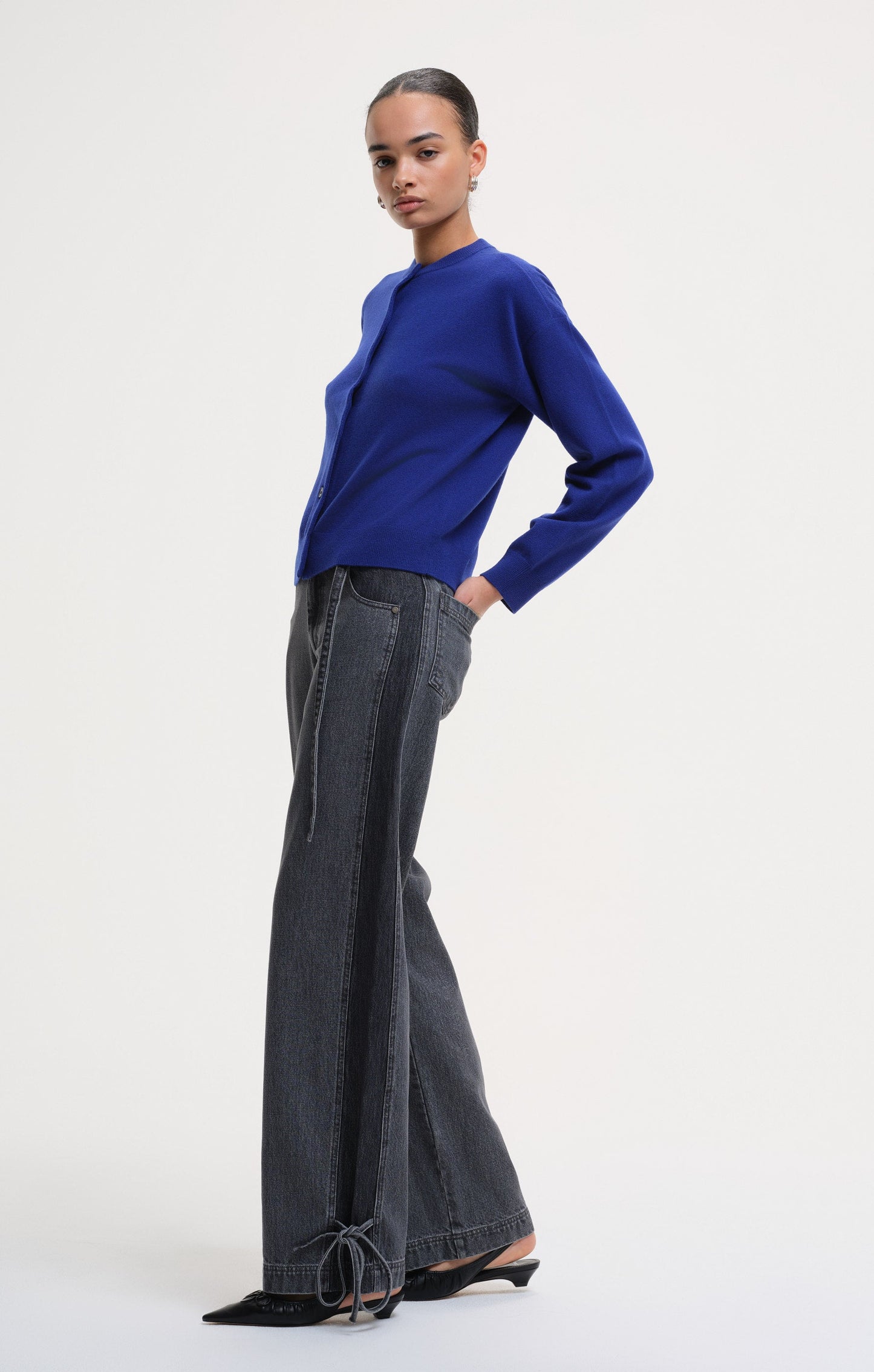 Karla Cardigan - Electric Blue