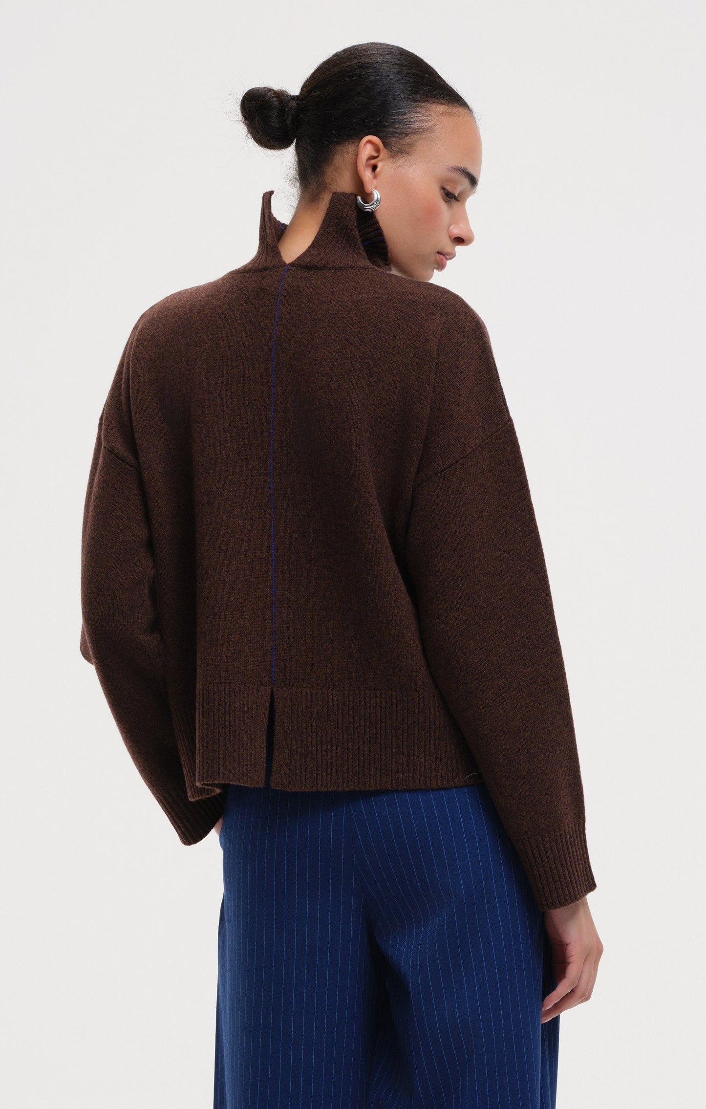 Kooning Turtle Neck - Brown