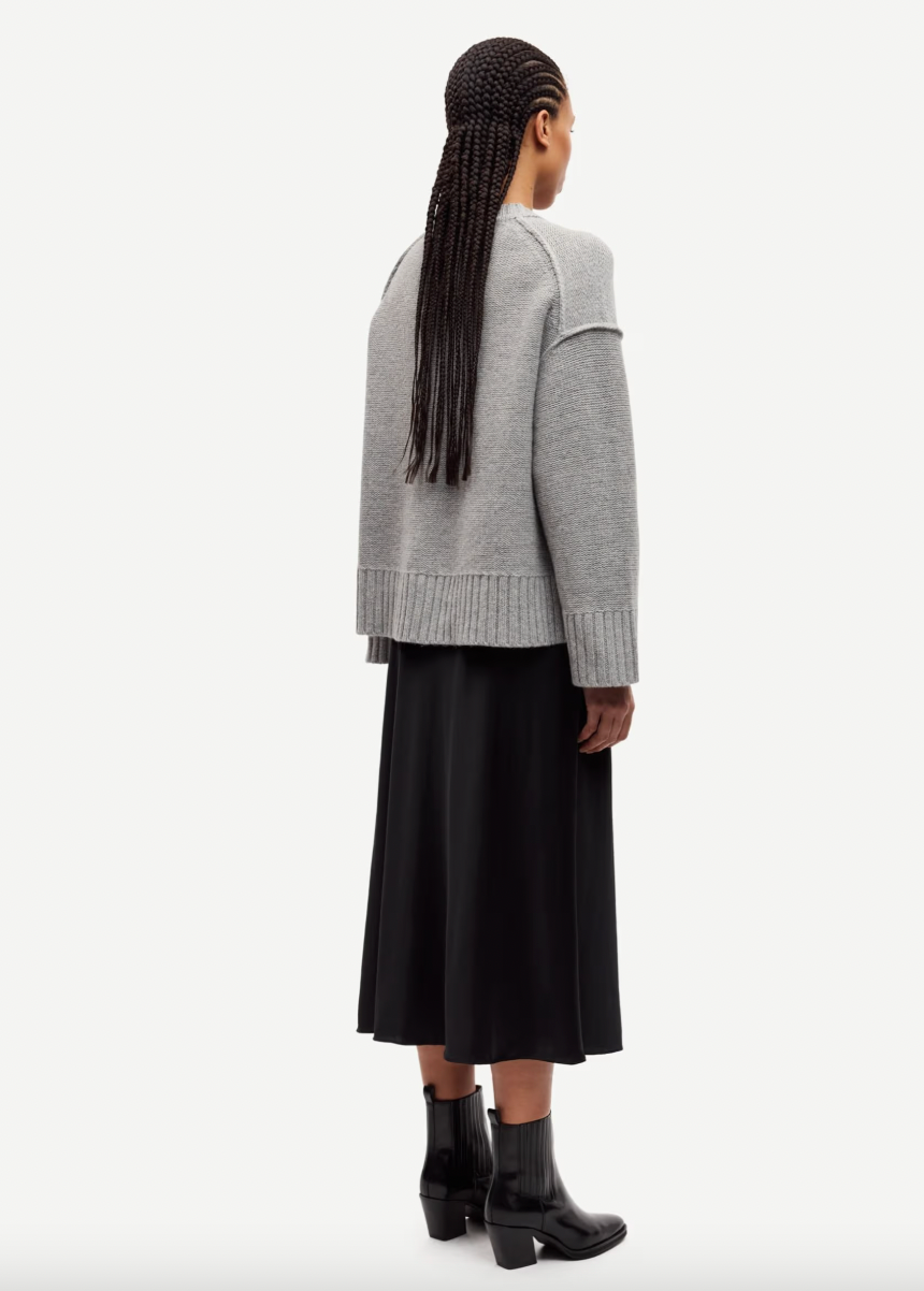 Sakeiku Sweater - Grey Mel.