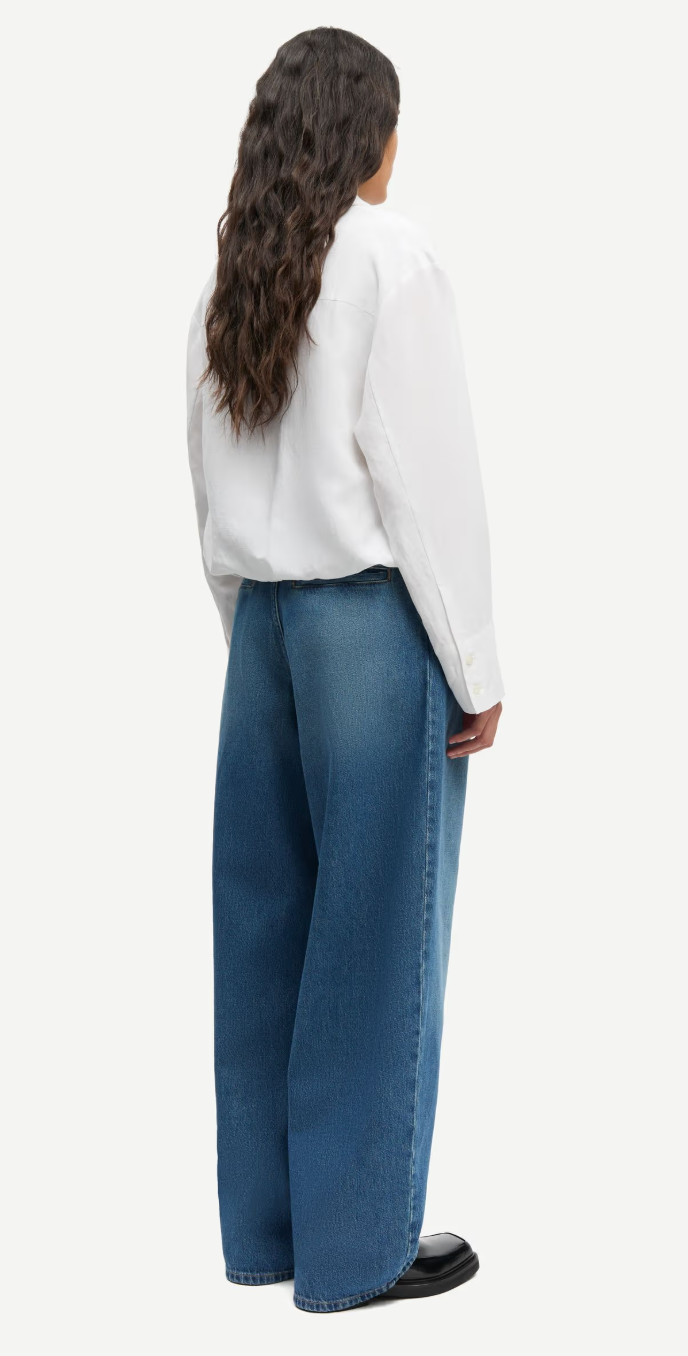 Saharper Pleat Jeans - Fluid Denim