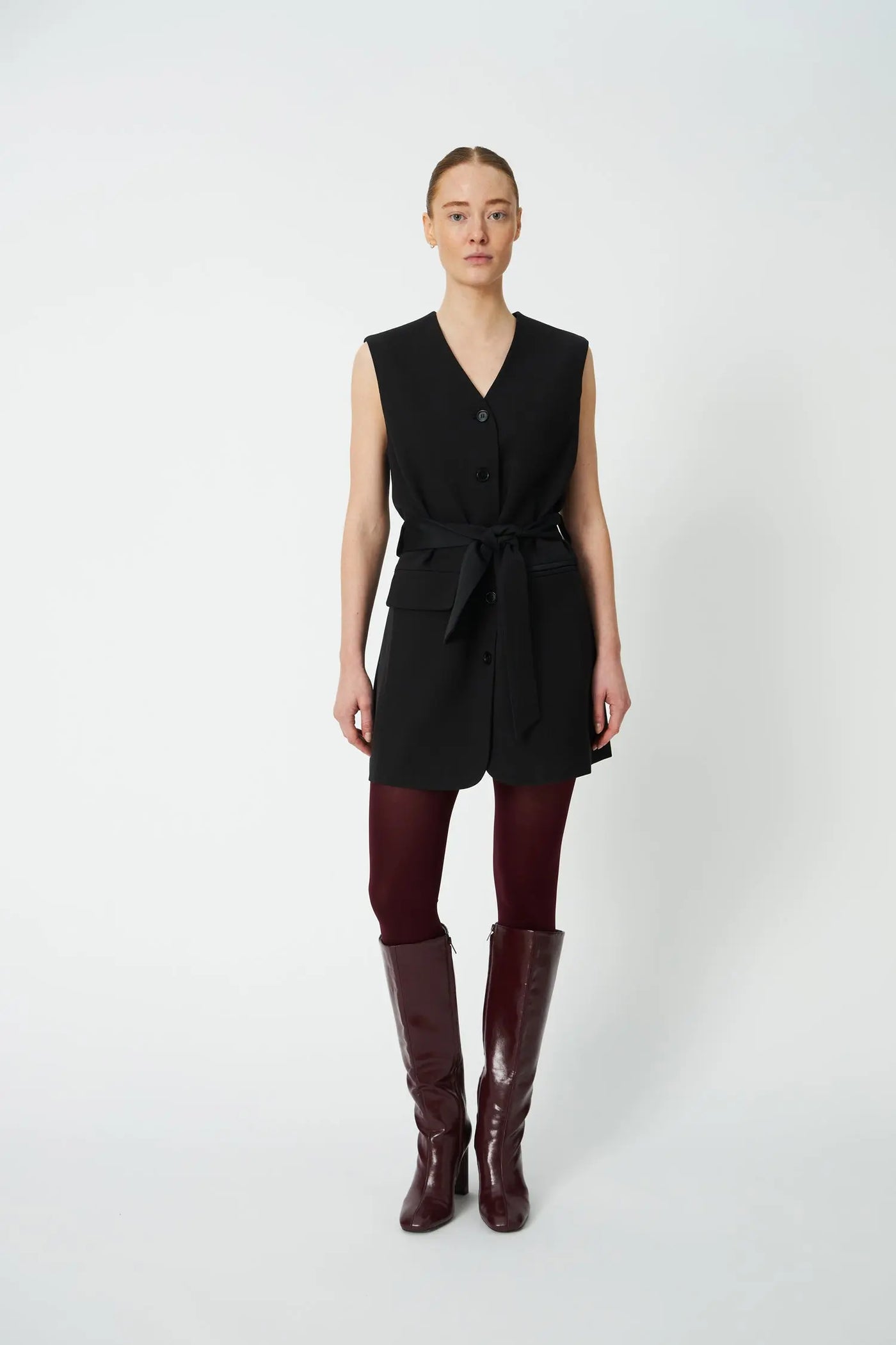 Sleeveless Short Dress - Black