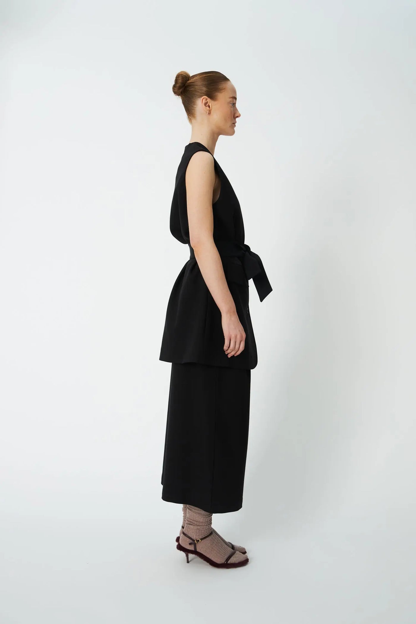 Sleeveless Short Dress - Black