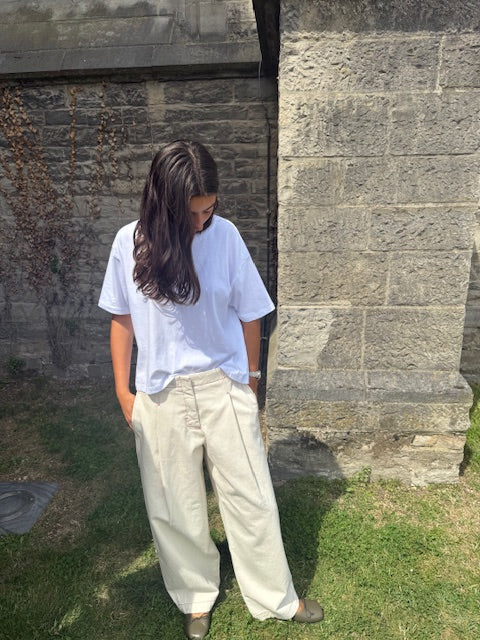 Twill Pleated Barrel Pants - Ecru